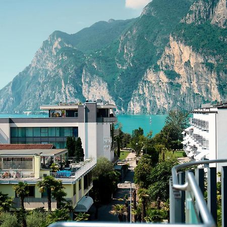 Parc Hotel Flora S Riva del Garda Extérieur photo