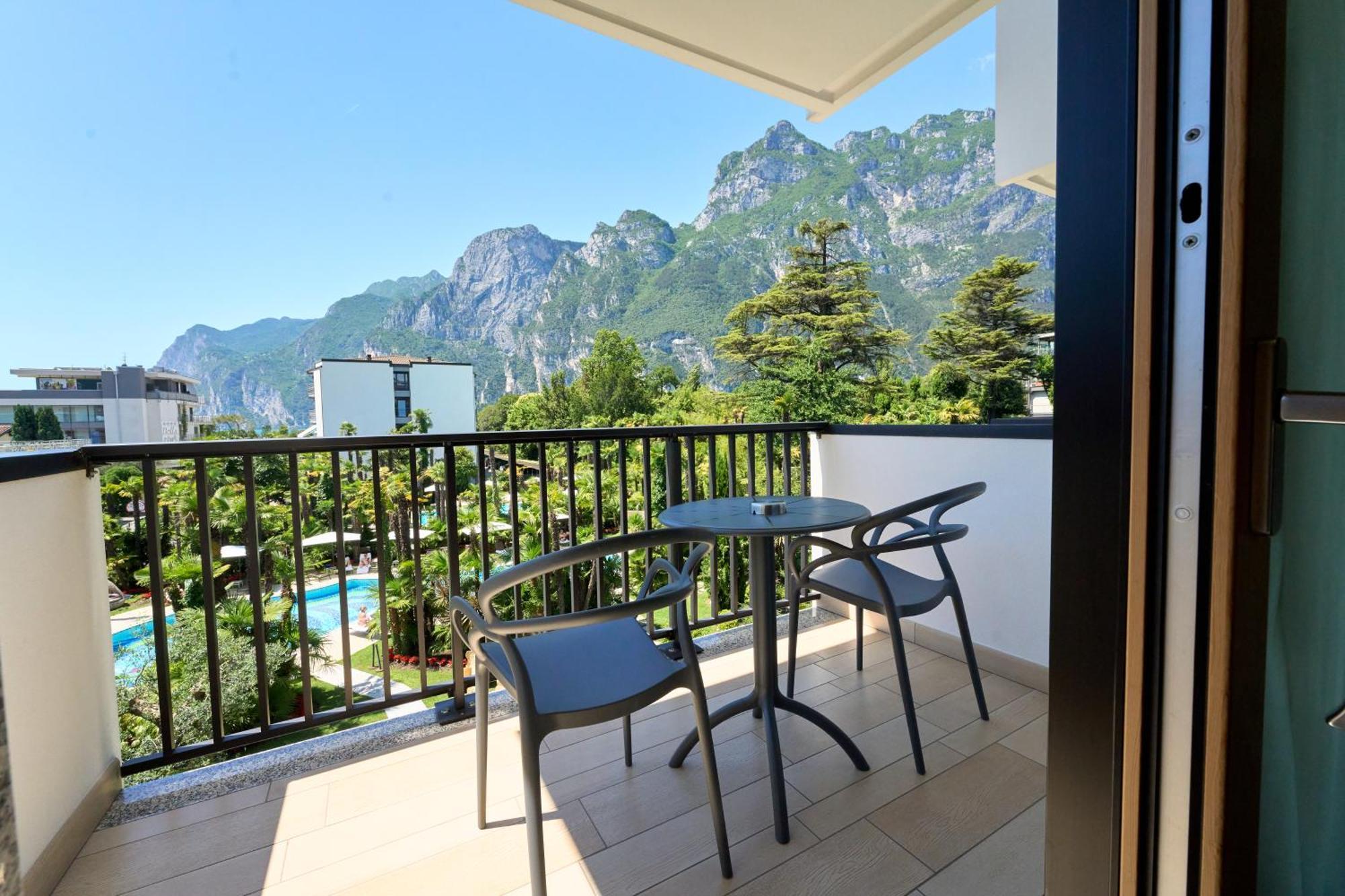 Parc Hotel Flora S Riva del Garda Extérieur photo