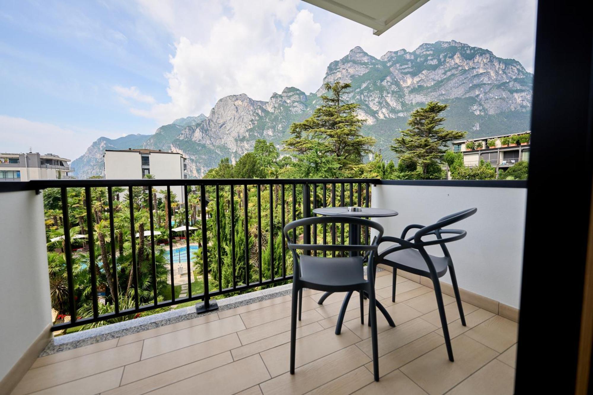 Parc Hotel Flora S Riva del Garda Extérieur photo