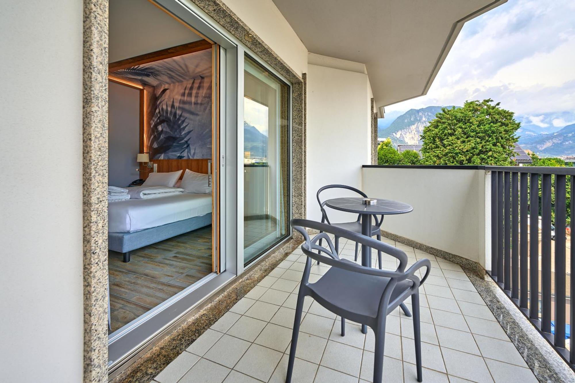Parc Hotel Flora S Riva del Garda Extérieur photo