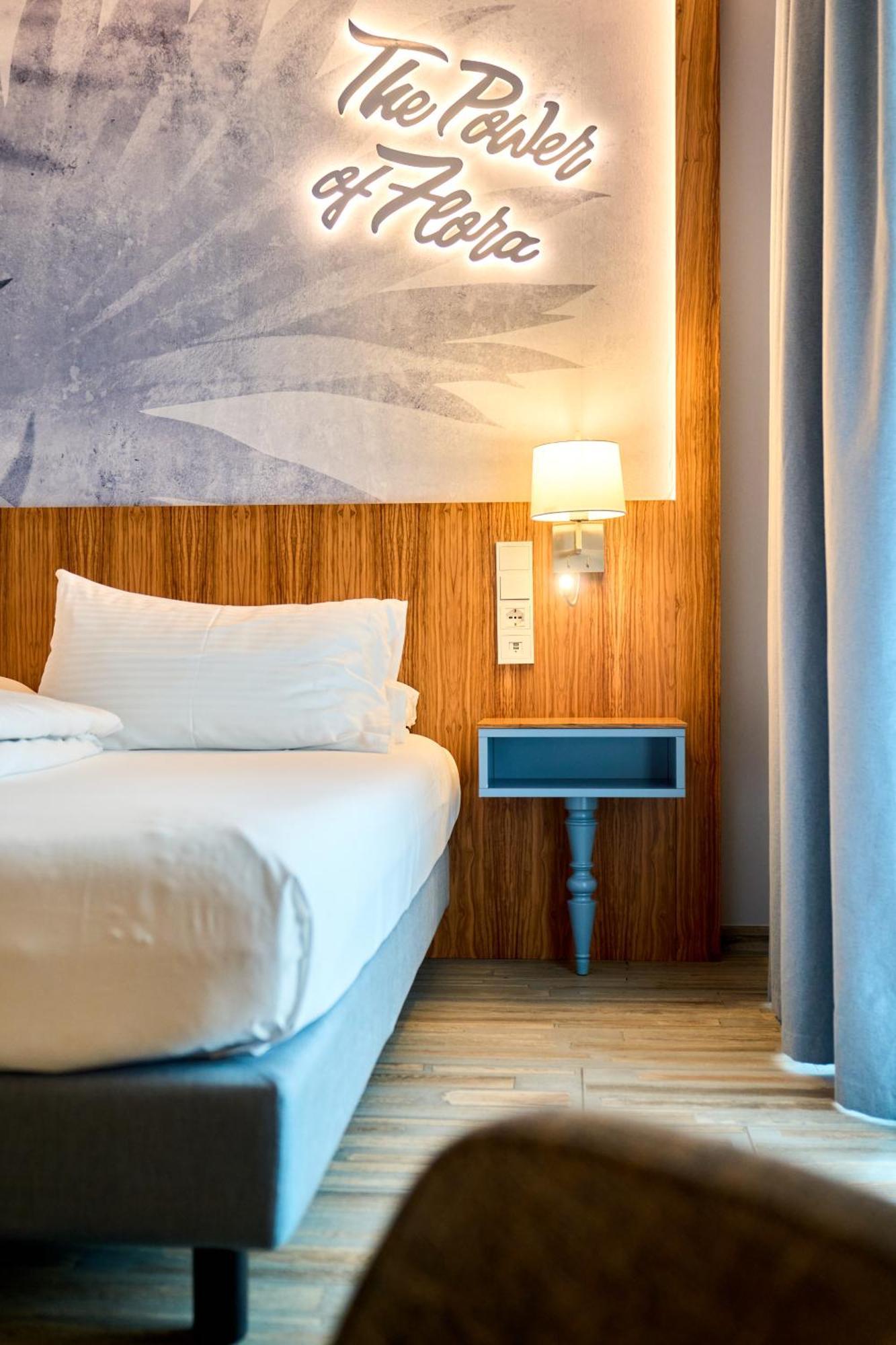Parc Hotel Flora S Riva del Garda Extérieur photo