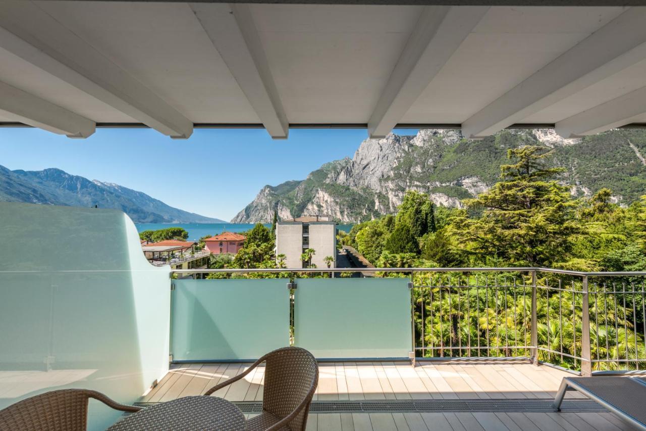Parc Hotel Flora S Riva del Garda Extérieur photo